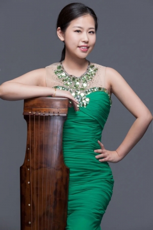 李金娜,青年古琴演奏家,紫霞琴院执行院长,中央音乐学院硕士研究生